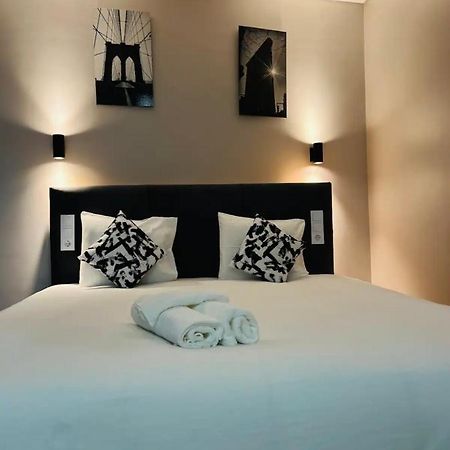 Apartamento Sociedade Farmaceutica Lisbon Luaran gambar