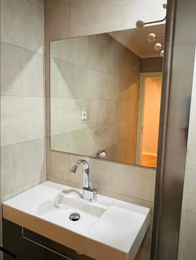 Apartamento Sociedade Farmaceutica Lisbon Luaran gambar