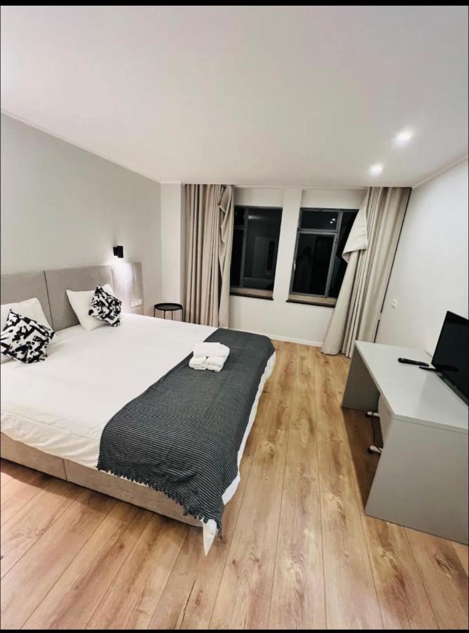 Apartamento Sociedade Farmaceutica Lisbon Luaran gambar