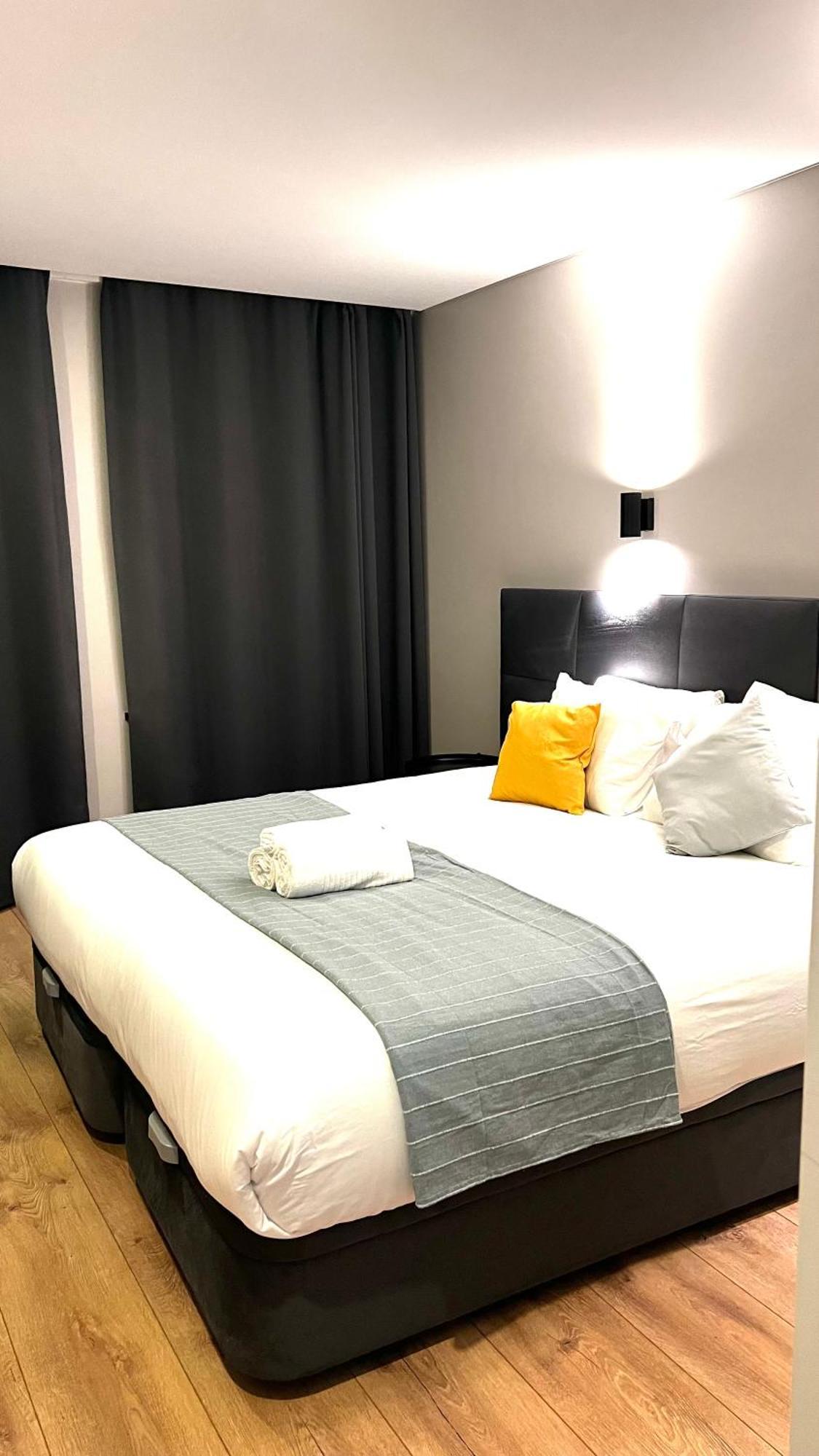 Apartamento Sociedade Farmaceutica Lisbon Luaran gambar