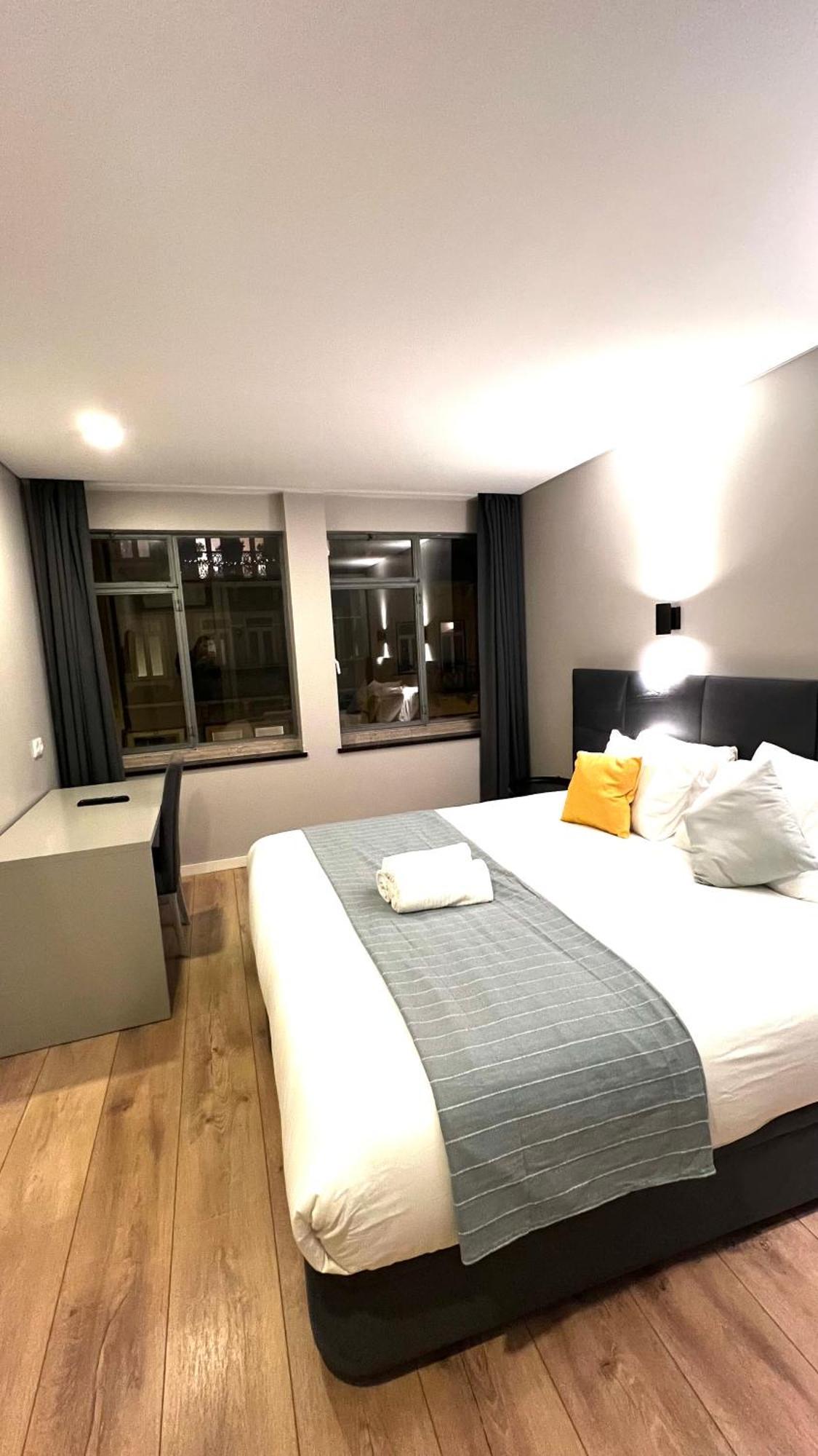 Apartamento Sociedade Farmaceutica Lisbon Luaran gambar