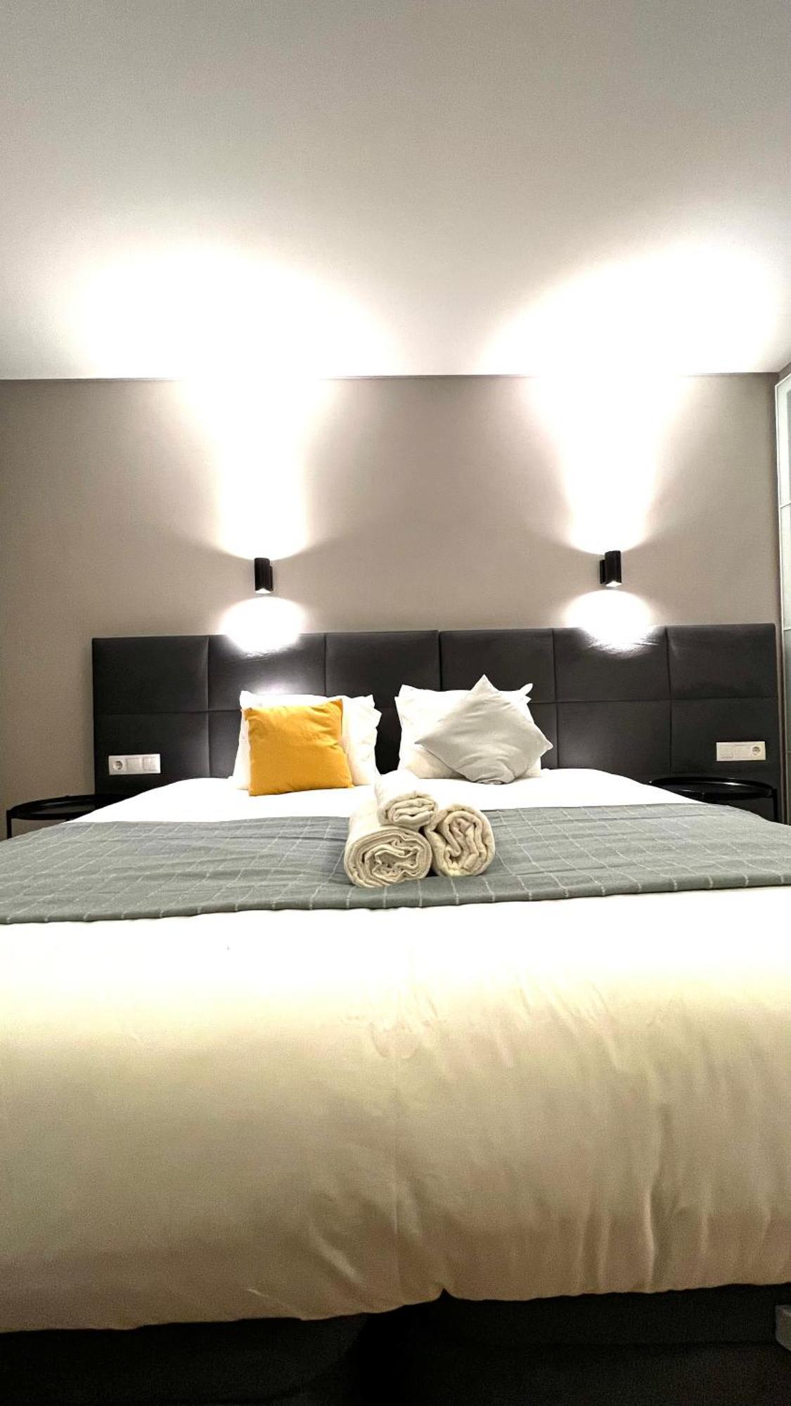 Apartamento Sociedade Farmaceutica Lisbon Luaran gambar