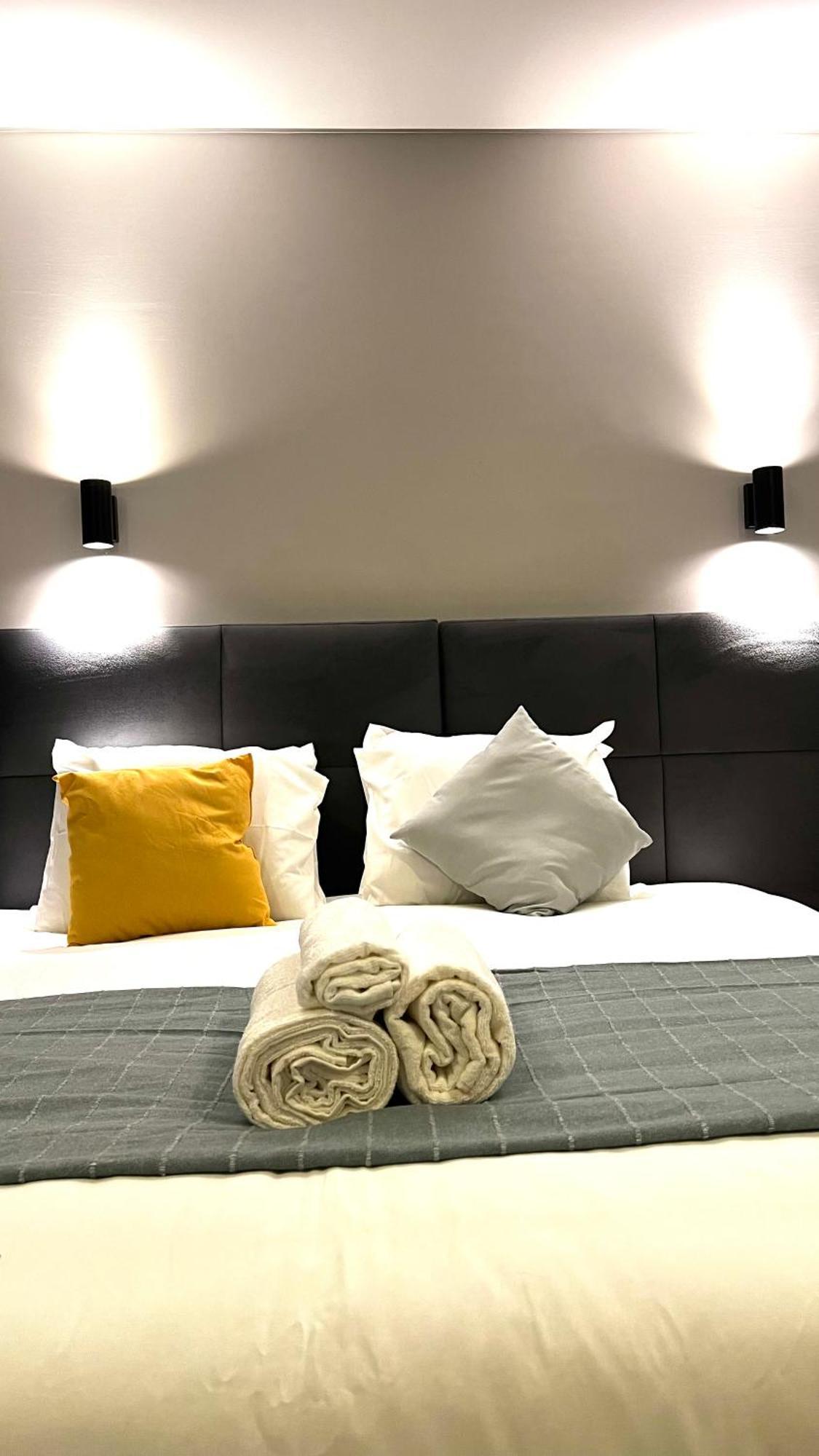 Apartamento Sociedade Farmaceutica Lisbon Luaran gambar